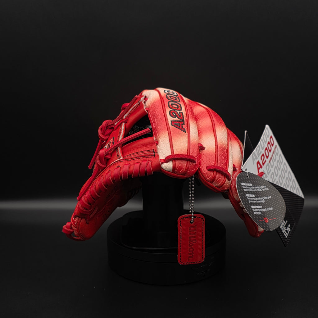 2026 Wilson A2000 ZN8 GM Zach Neto's game spec model