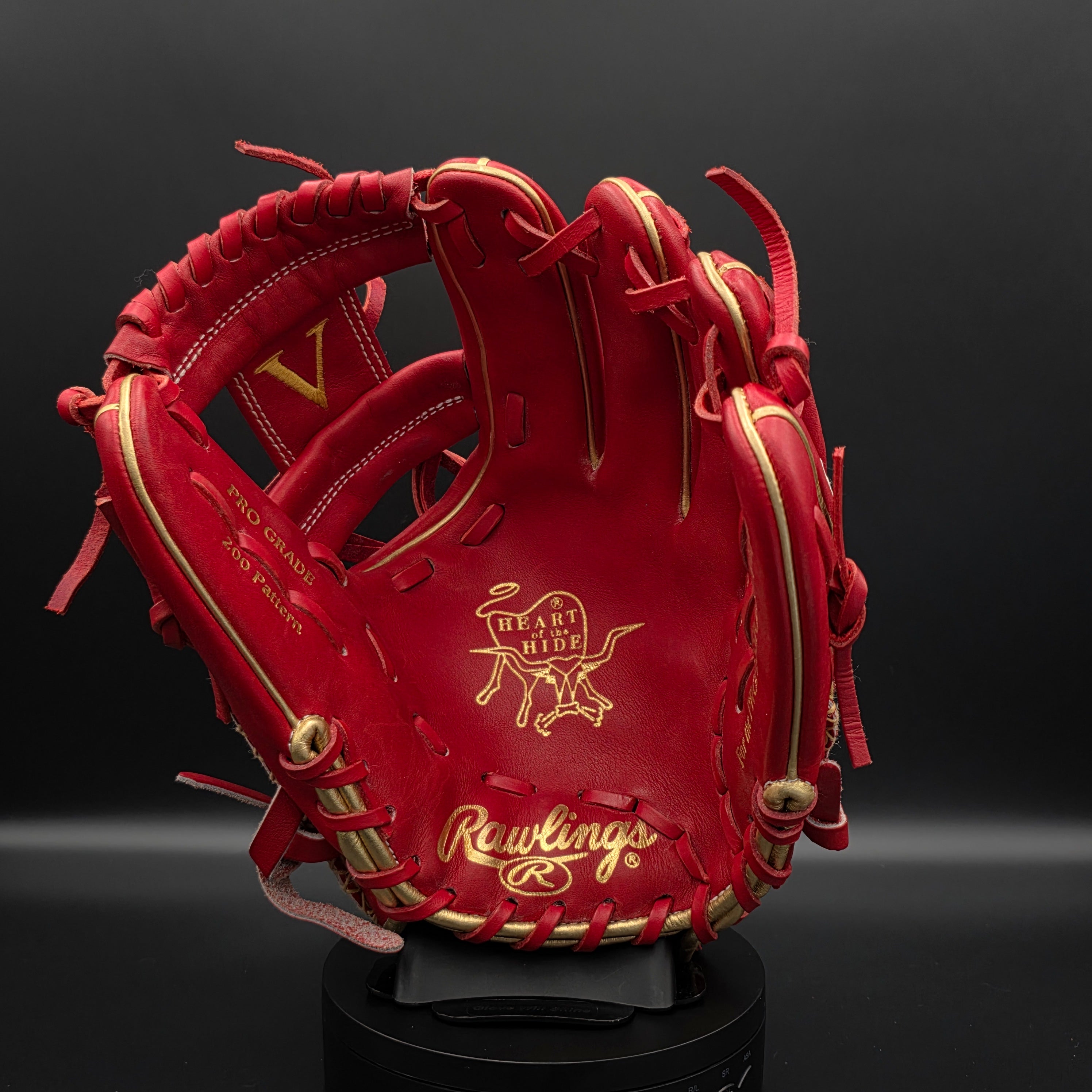 ***LIMITED EDITION***2021 Rawlings Gold Glove Club June release the Goldy V