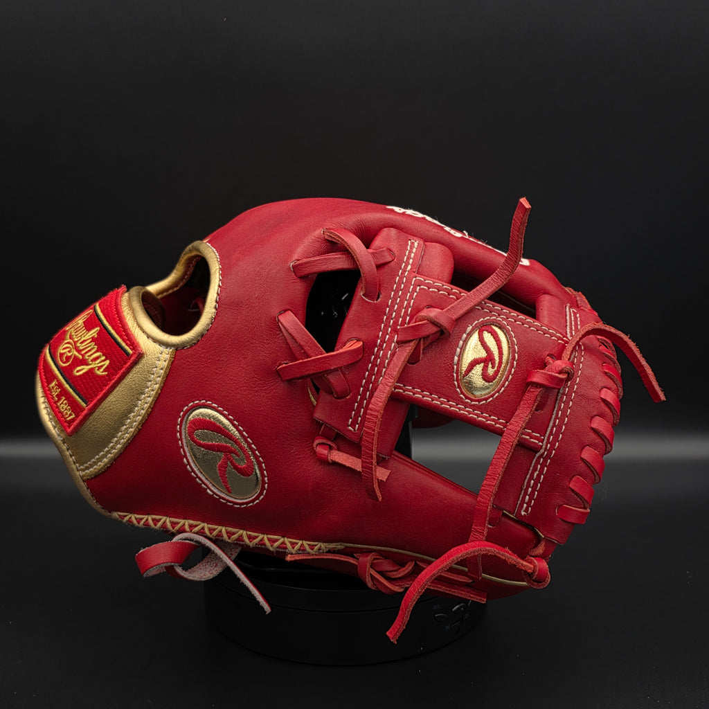 ***LIMITED EDITION***2021 Rawlings Gold Glove Club June release the Goldy V