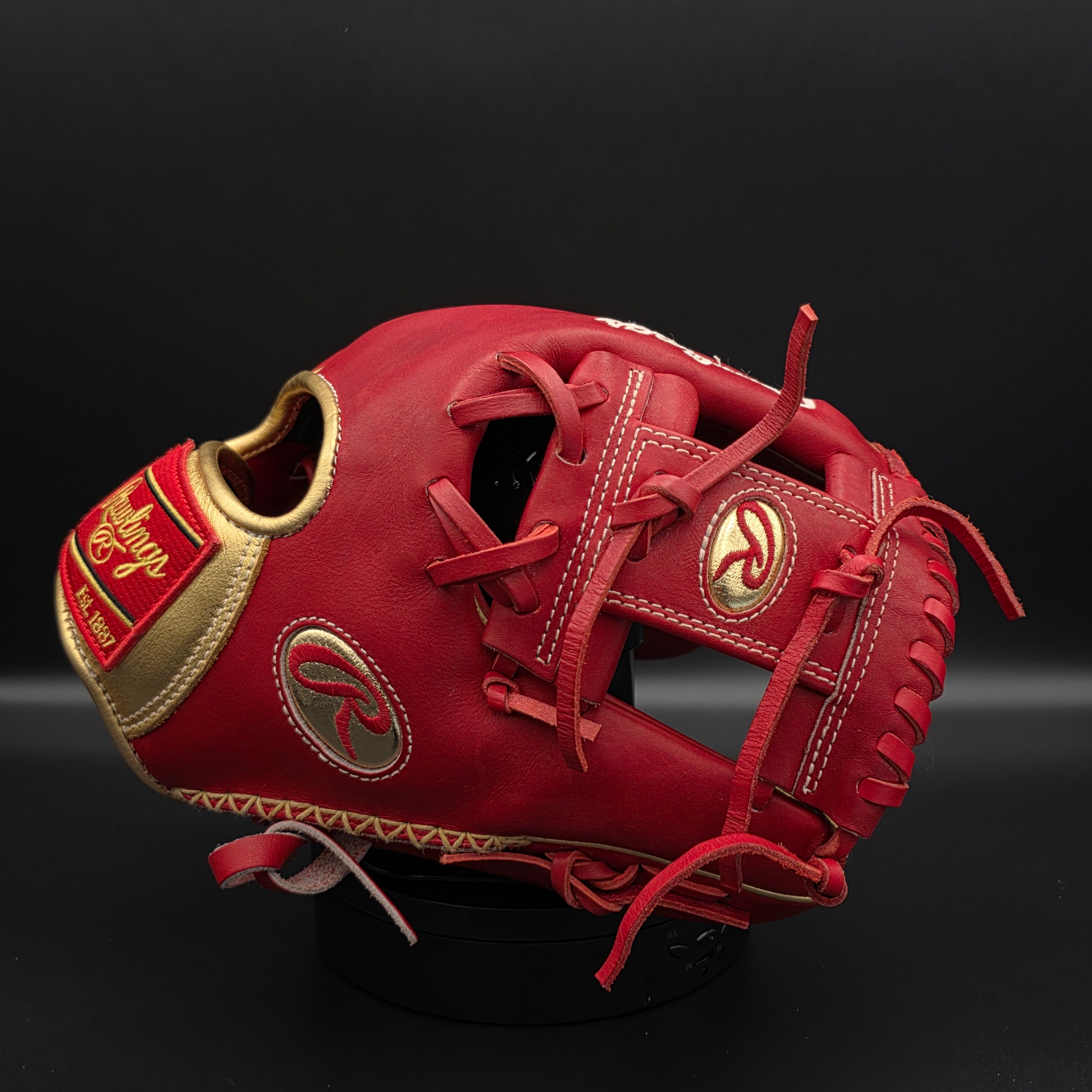 ***LIMITED EDITION***2021 Rawlings Gold Glove Club June release the Goldy V