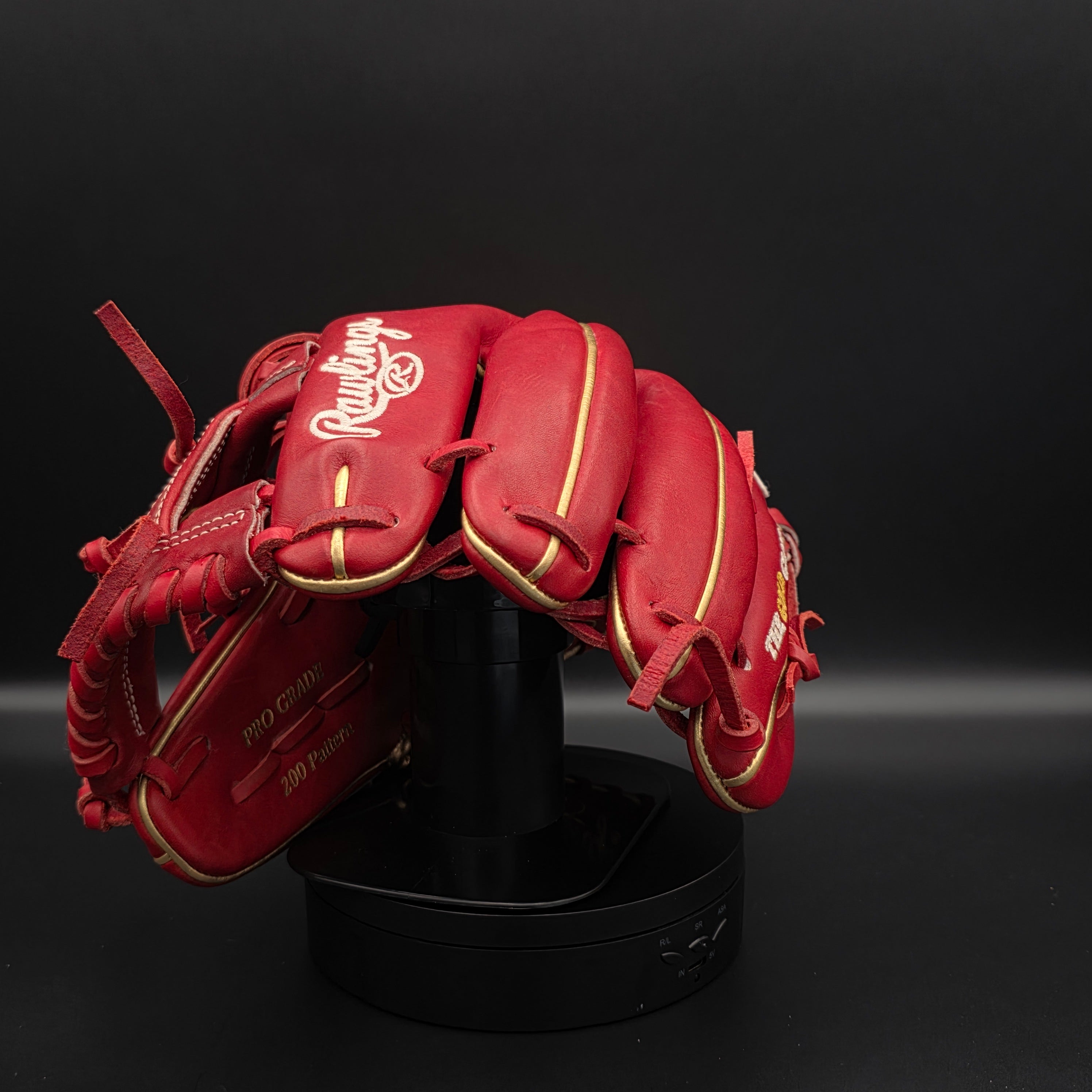 ***LIMITED EDITION***2021 Rawlings Gold Glove Club June release the Goldy V