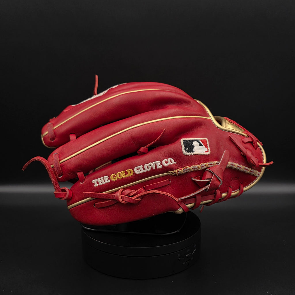 ***LIMITED EDITION***2021 Rawlings Gold Glove Club June release the Goldy V