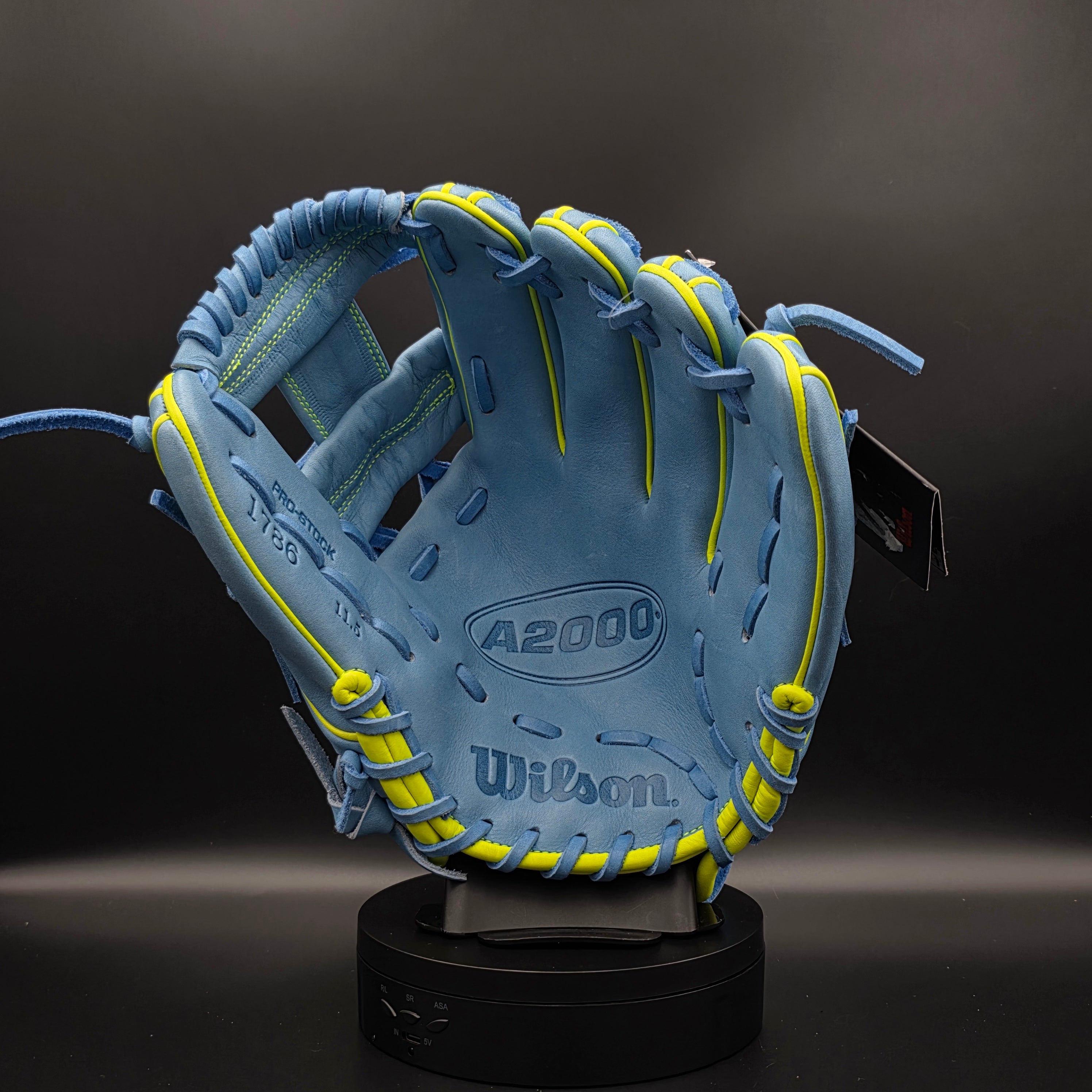 Wilson A2000 1786 11.5" Fall 2024