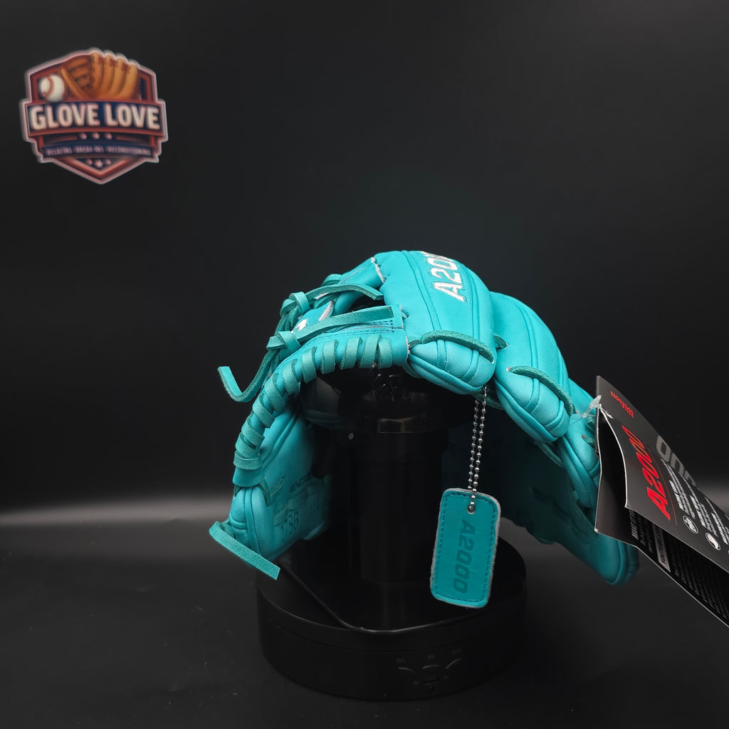 Wilson A2000 1786 "Mahi" 11.5" Infield Baseball Glove (Teal/White)  limited edition