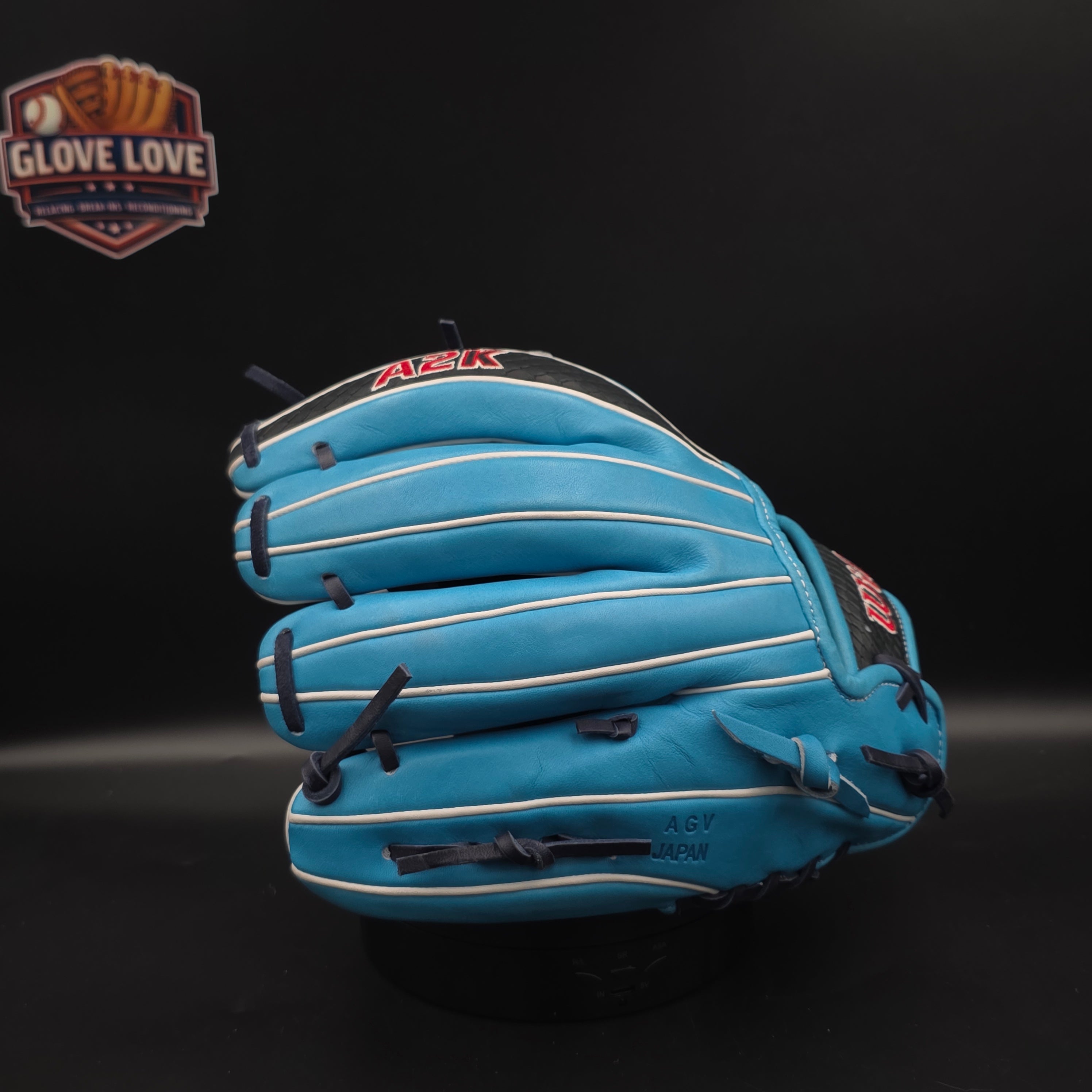 Wilson A2K 1786 11.5" Winter Collection Baseball Glove: WBW102686115