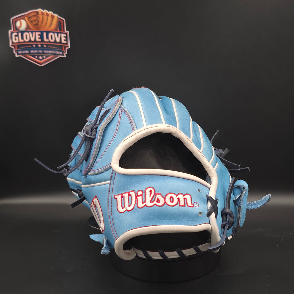 Wilson A2000 1777 Baseball Glove 12.75"