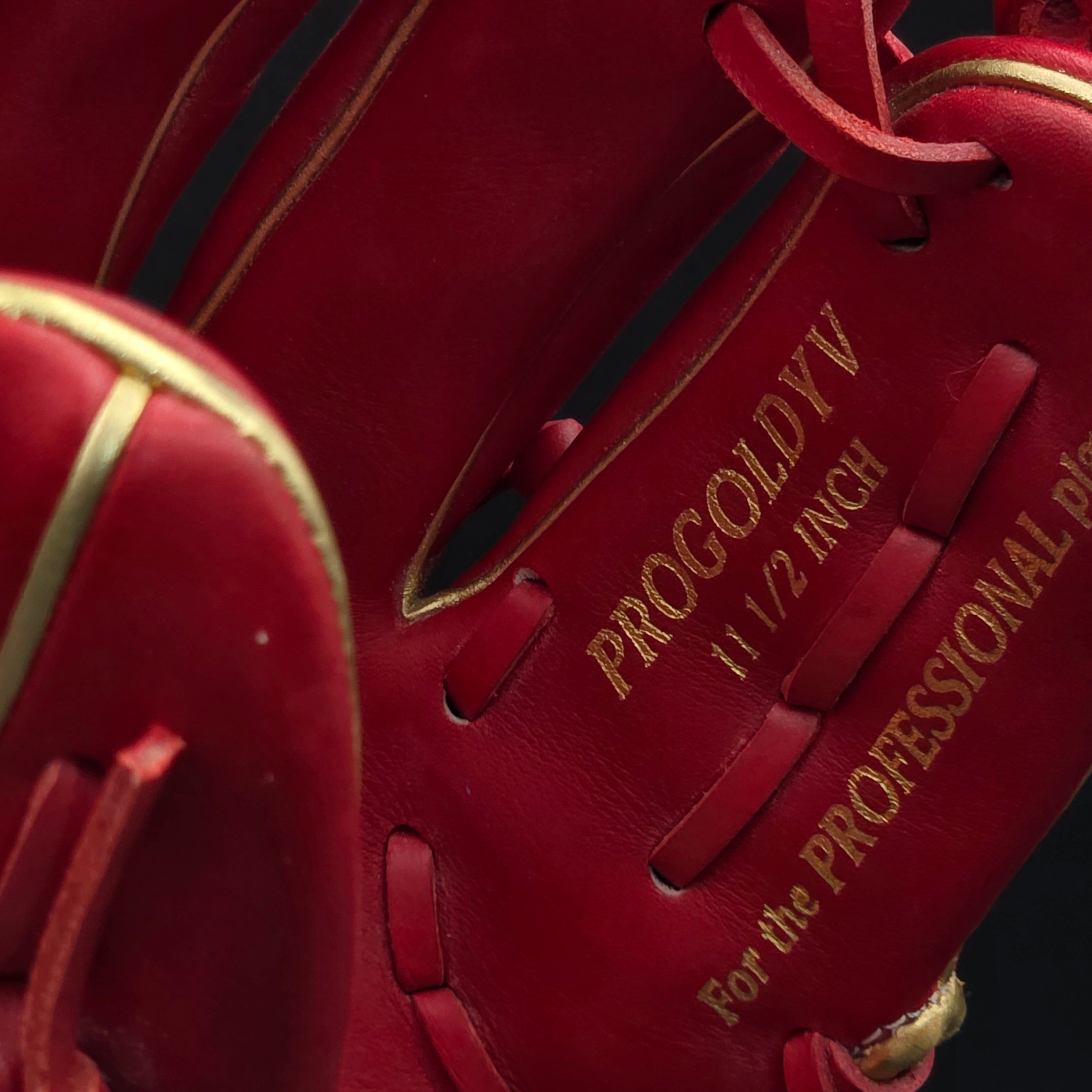 Complete Rawlings "Goldy" Collection (Goldy I – Goldy X)
The Ultimate Collector’s Dream: