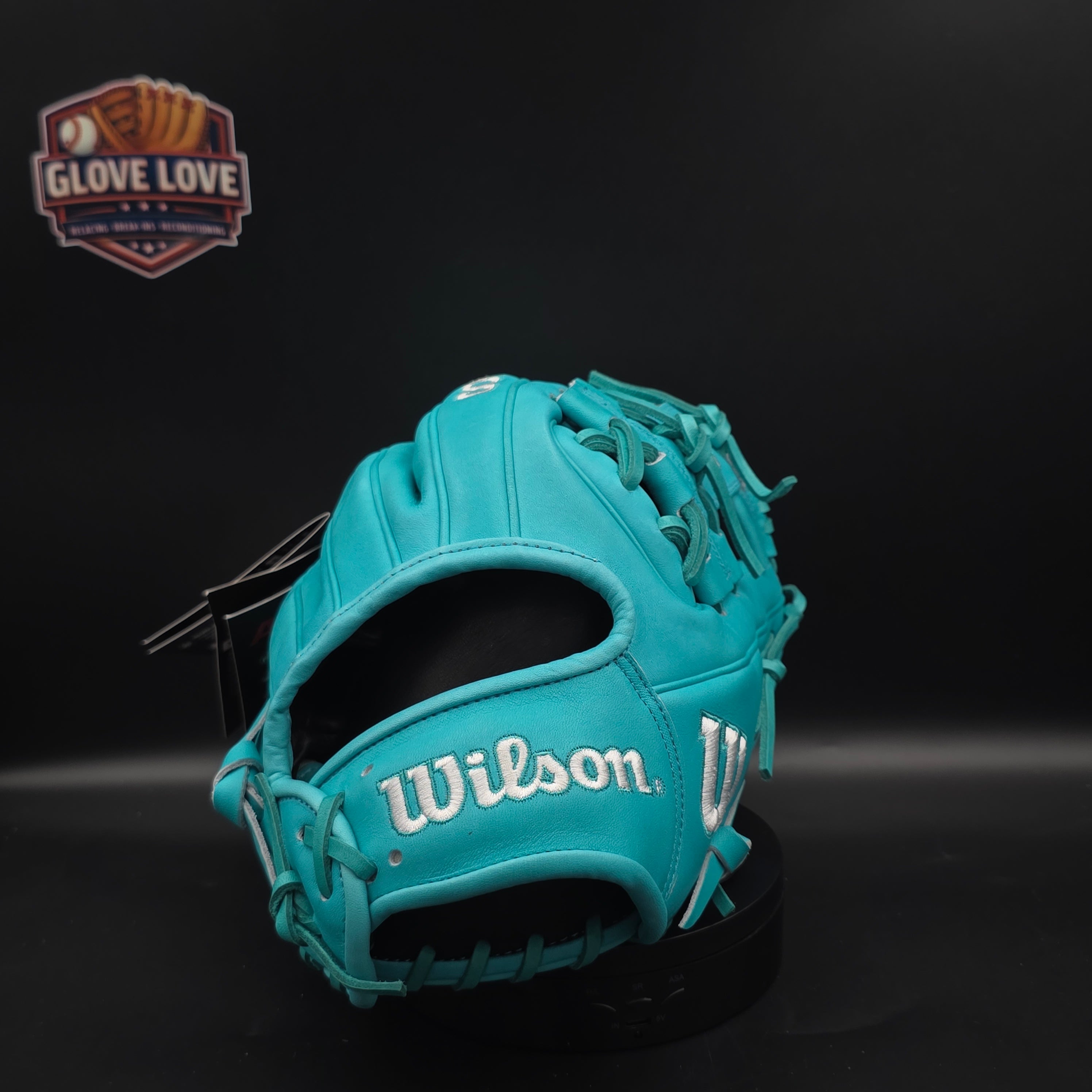 Wilson A2000 1786 "Mahi" 11.5" Infield Baseball Glove (Teal/White)  limited edition