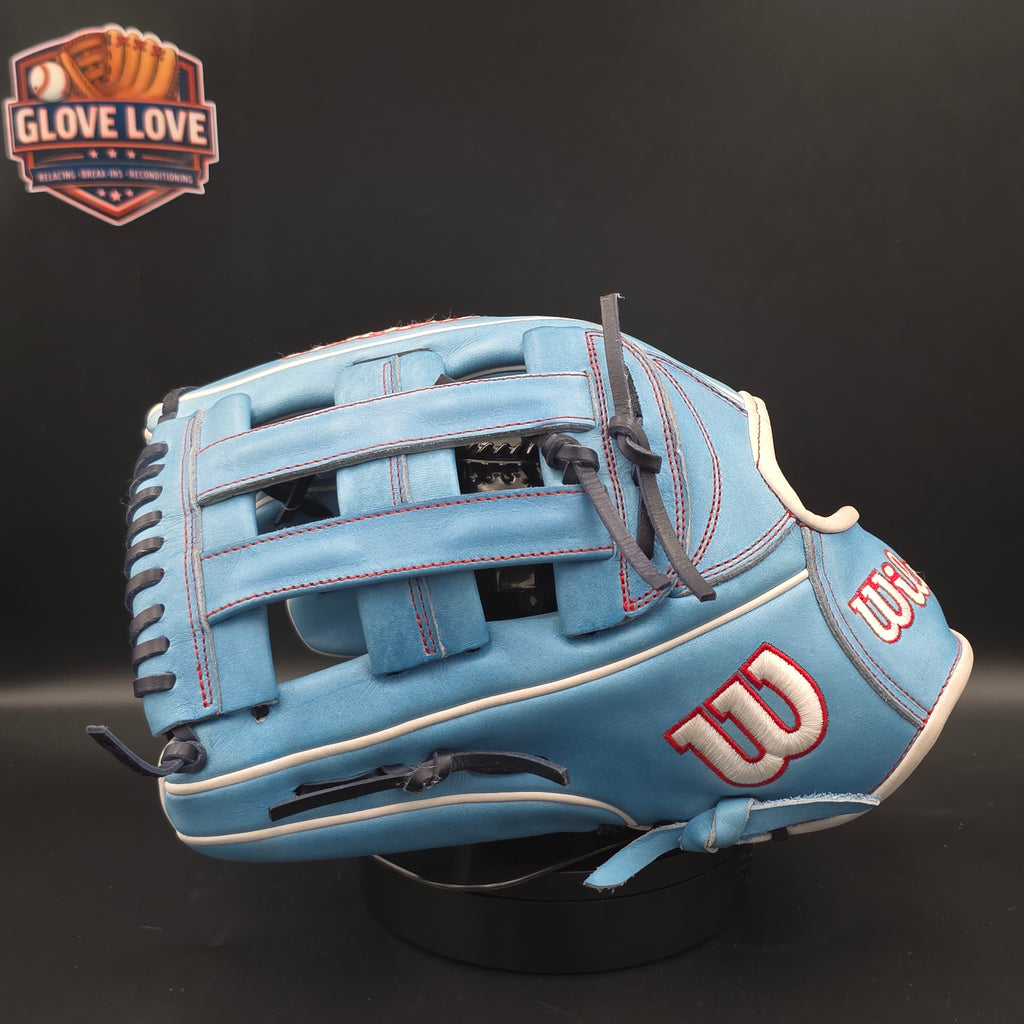 Wilson A2000 1777 Baseball Glove 12.75"