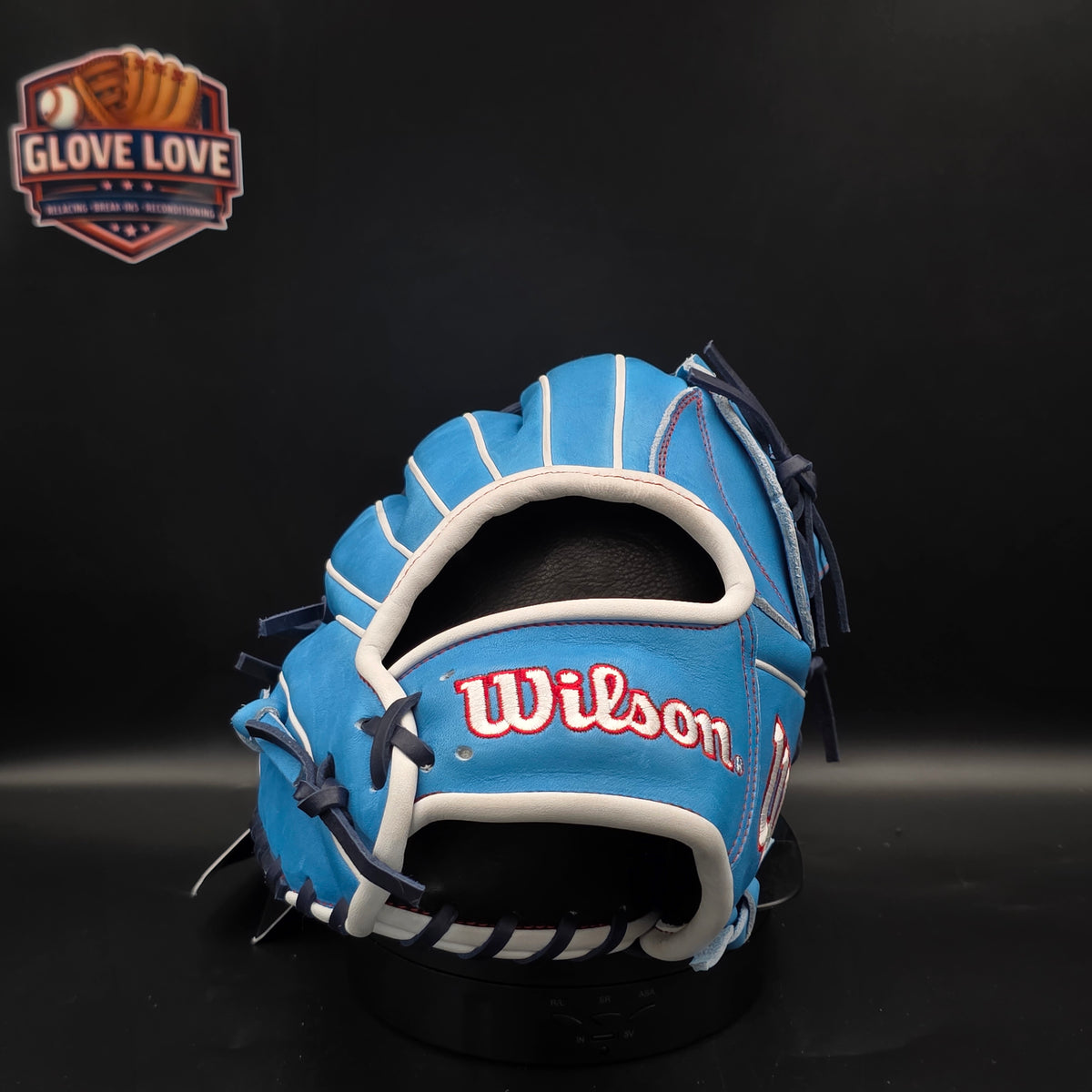 Wilson A2000 1777 Baseball Glove 12.75"