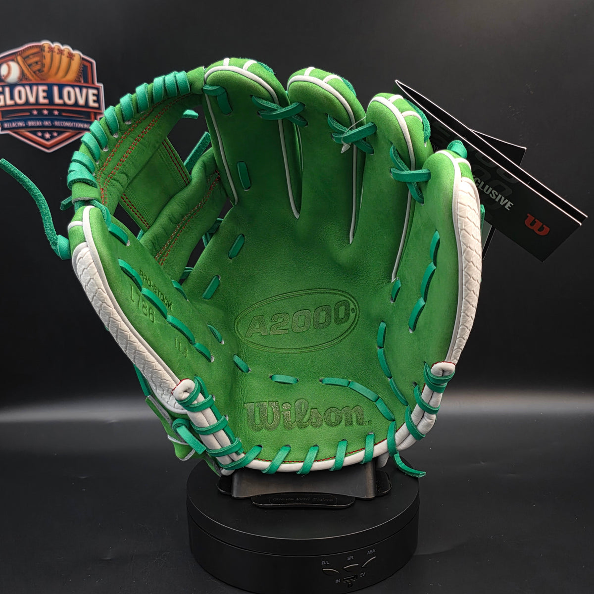 Wilson A2000 1786 11.5" Shriners edition