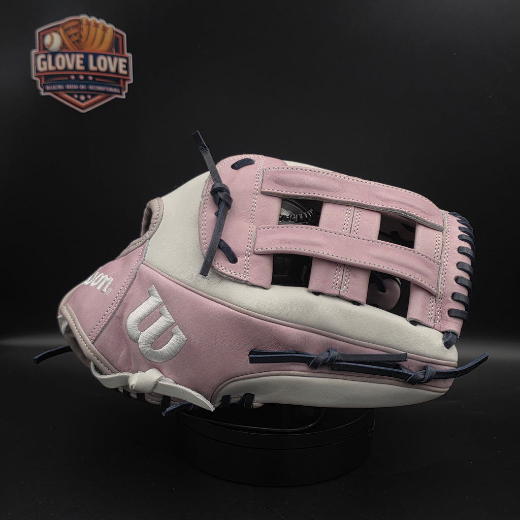 Wilson A2000 12.75" FP1275 Fastpitch Glove
