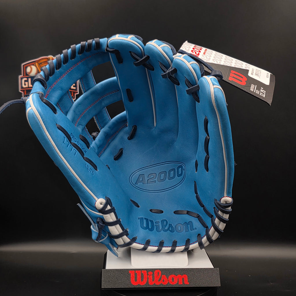 Wilson A2000 1777 Baseball Glove 12.75"