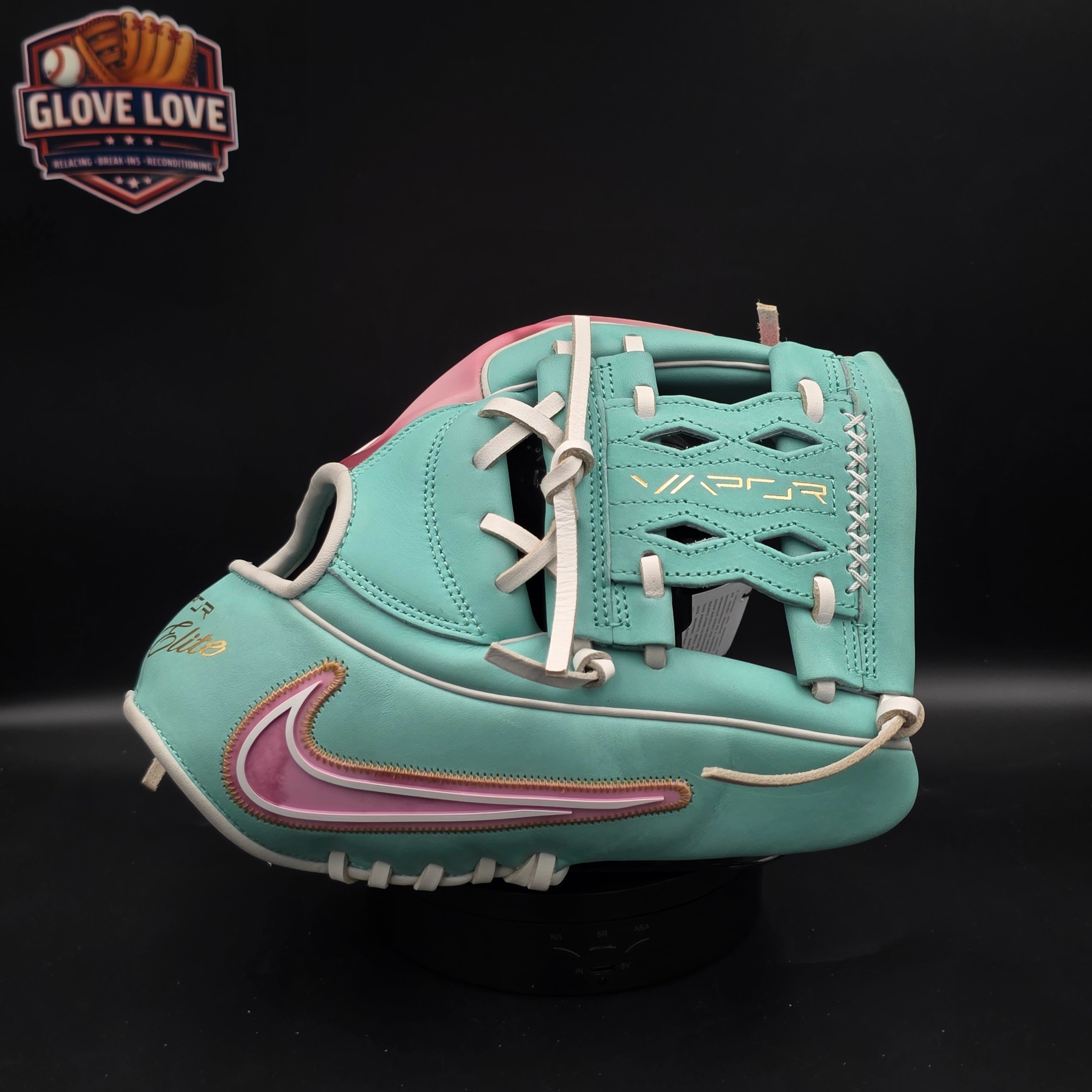 Nike Vapor Elite
Baseball Infield Snake Eyes Web Fielding Glove